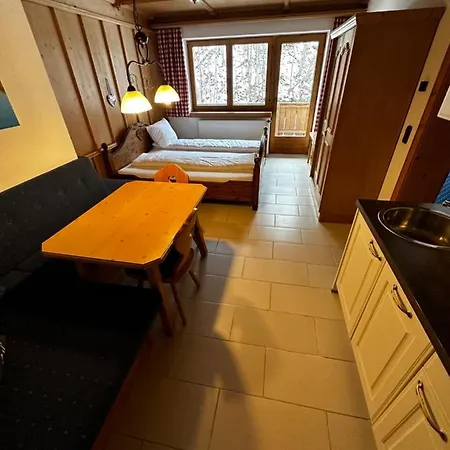 Brenners Dorfstube Lägenhet Fieberbrunn