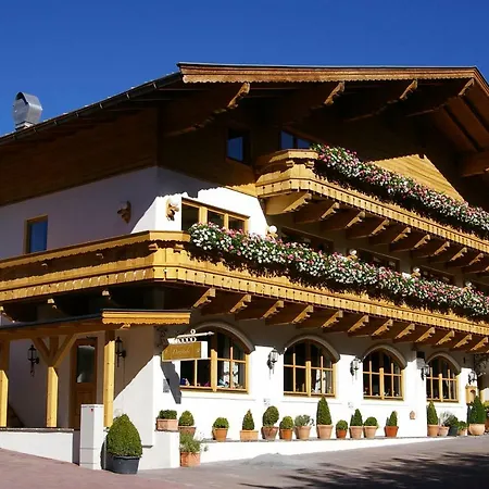 Apartamento Brenners Dorfstube Fieberbrunn