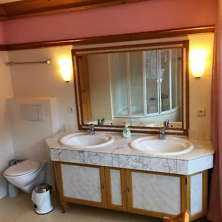 Brenners Dorfstube Apartamento