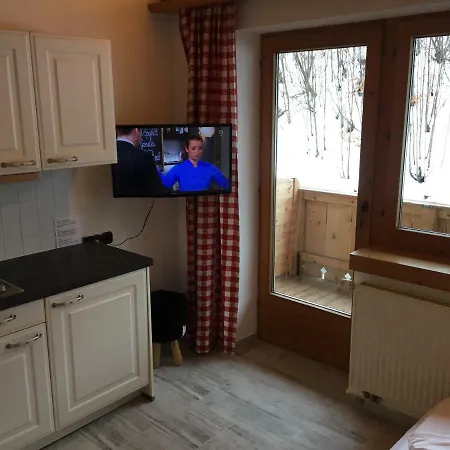 Apartamento Brenners Dorfstube