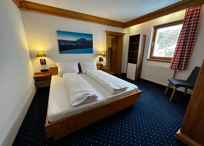 Brenners Dorfstube *