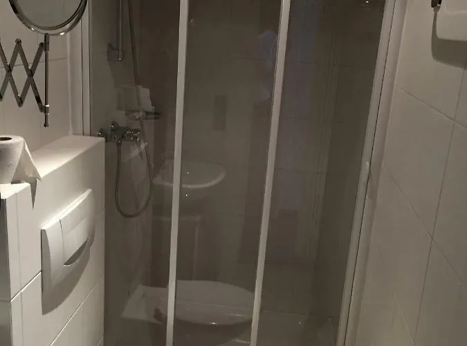 Brenners Dorfstube 아파트 피버브룬