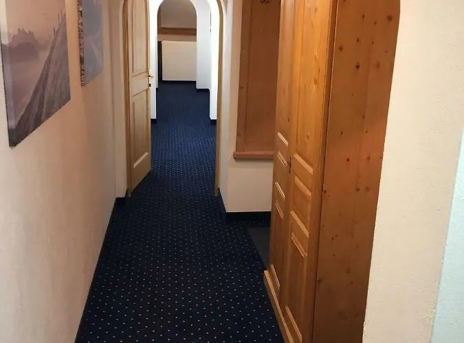 Brenners Dorfstube 아파트