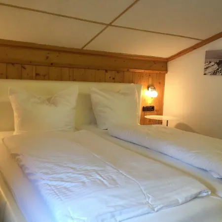 Brenners Dorfstube