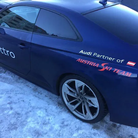 Daire Brenners Dorfstube *